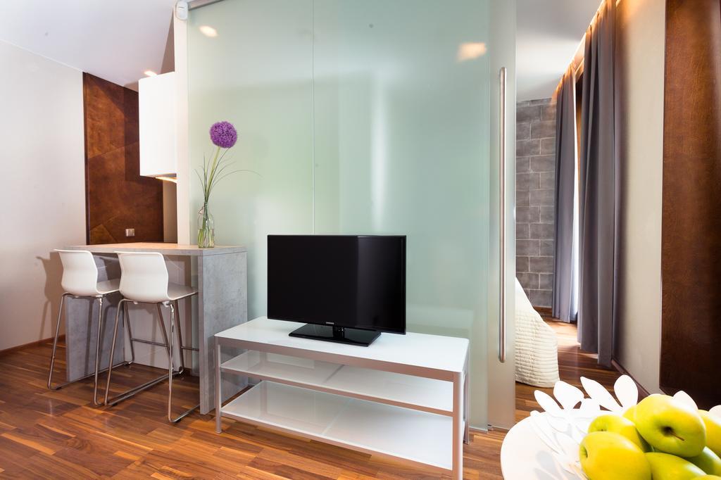 Konrad Old Town Aparthotel タルトゥ 部屋 写真
