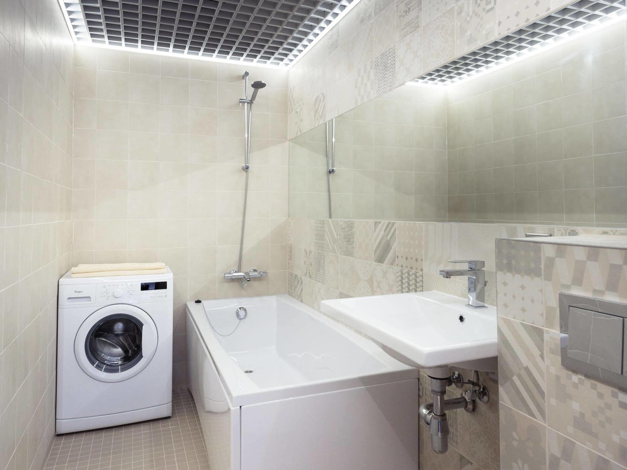 Konrad Old Town Aparthotel タルトゥ エクステリア 写真